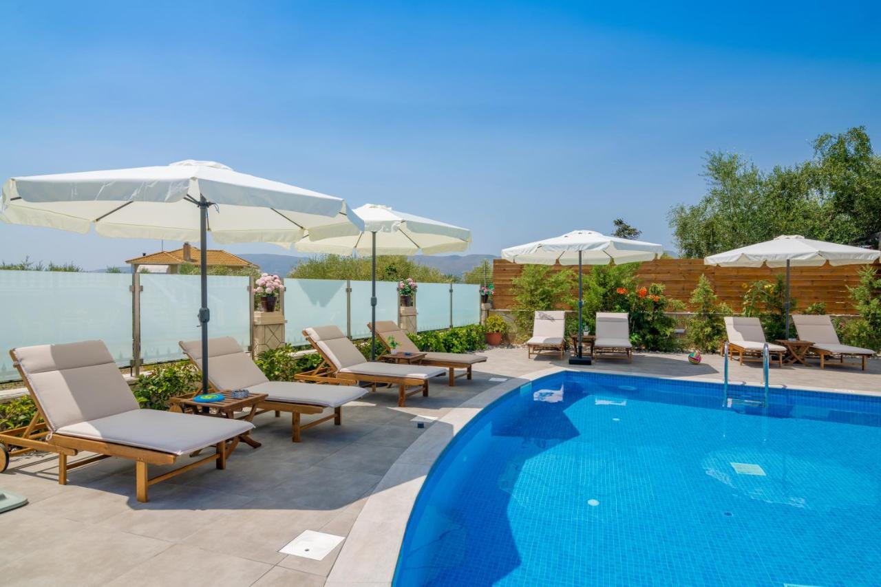Villa Bella Sole Kalipádhon Екстериор снимка