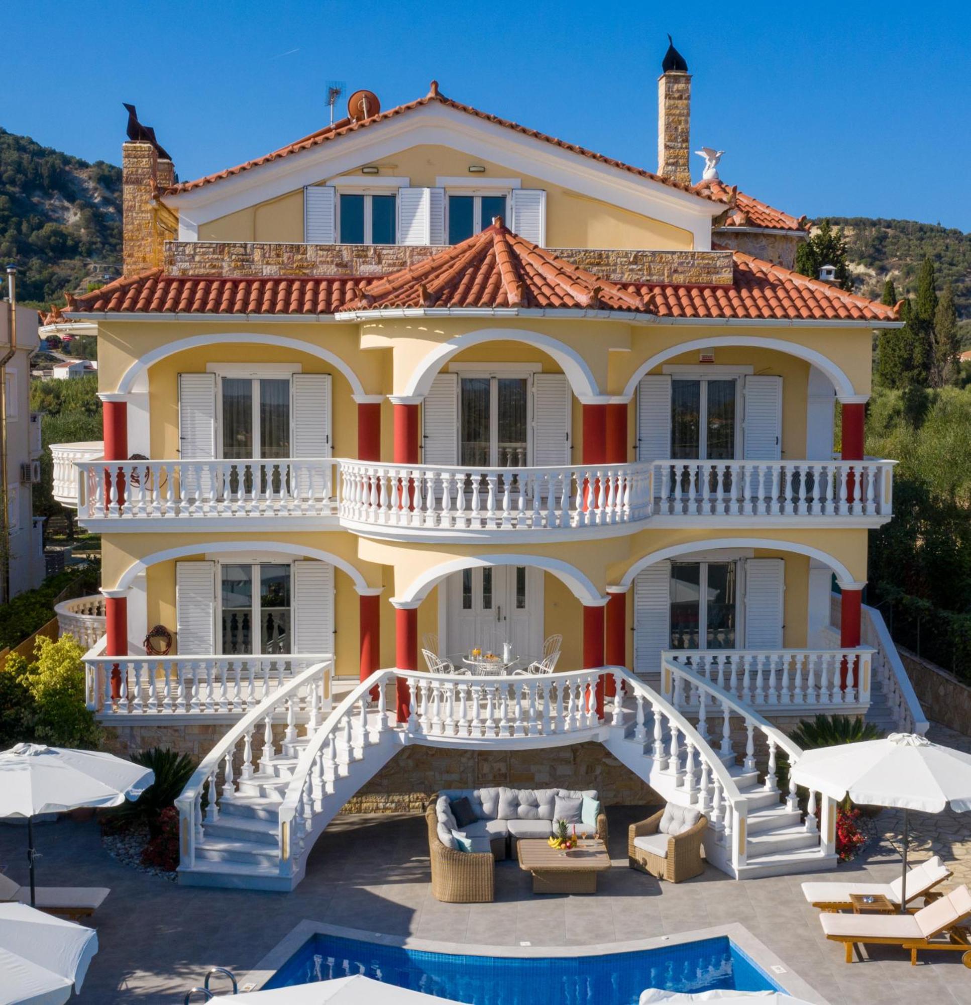 Villa Bella Sole Kalipádhon Екстериор снимка