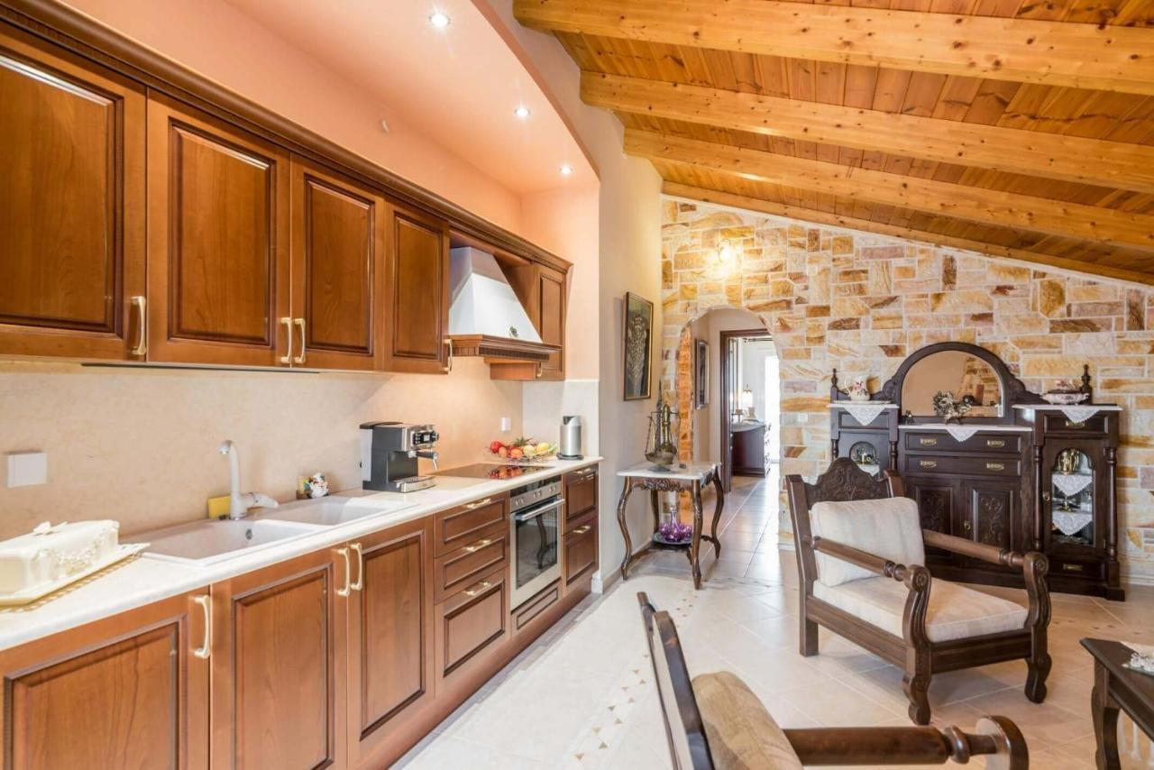 Villa Bella Sole Kalipádhon Екстериор снимка